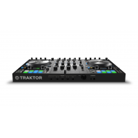 Native Instruments Traktor Kontrol S4 MK3