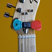 Rombo Guitar Pick Holder